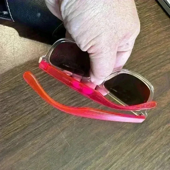 Colossein Sunglasses. Clear Face. Pink Arms And Pink Reflective Lenses. Case - Picture 2 of 10